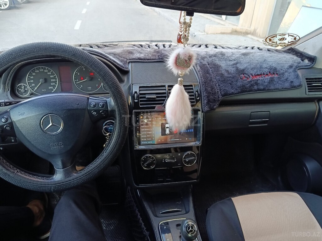 Mercedes A 170