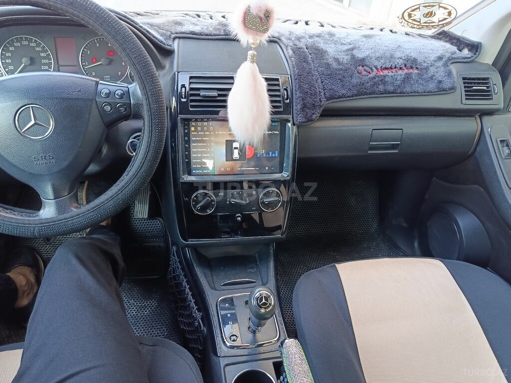 Mercedes A 170