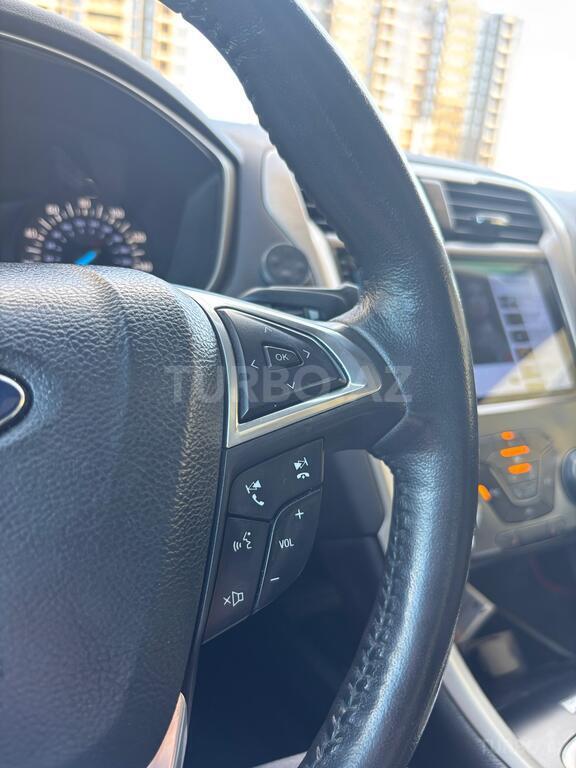 Ford Fusion (North America)