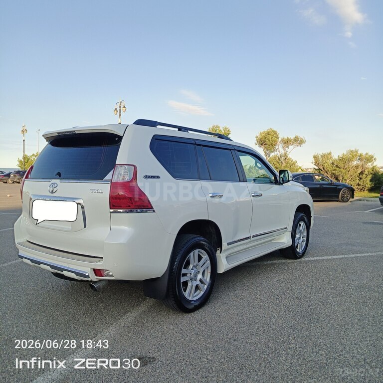 Toyota Land Cruiser Prado