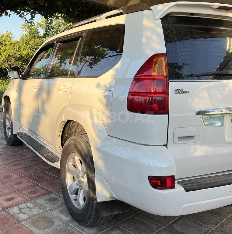 Toyota Land Cruiser Prado