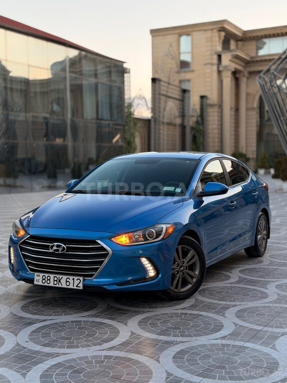 Hyundai Elantra