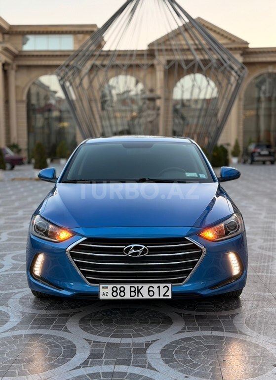 Hyundai Elantra