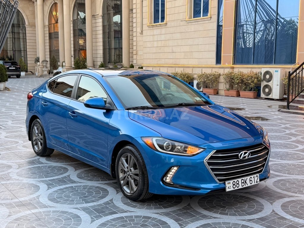 Hyundai Elantra