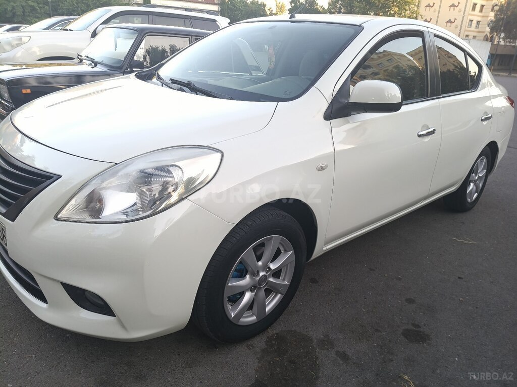 Nissan Sunny
