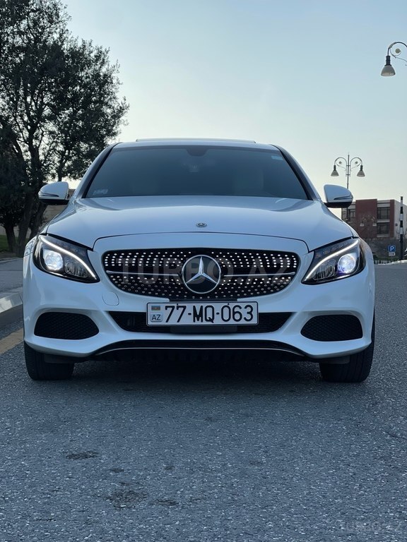 Mercedes C 300 4MATIC