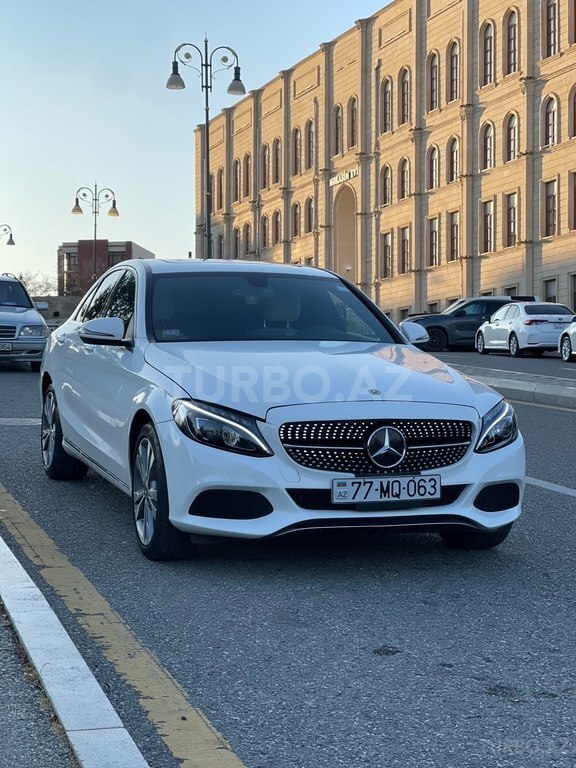 Mercedes C 300 4MATIC
