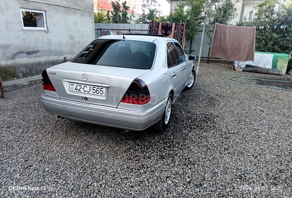 Mercedes C 220