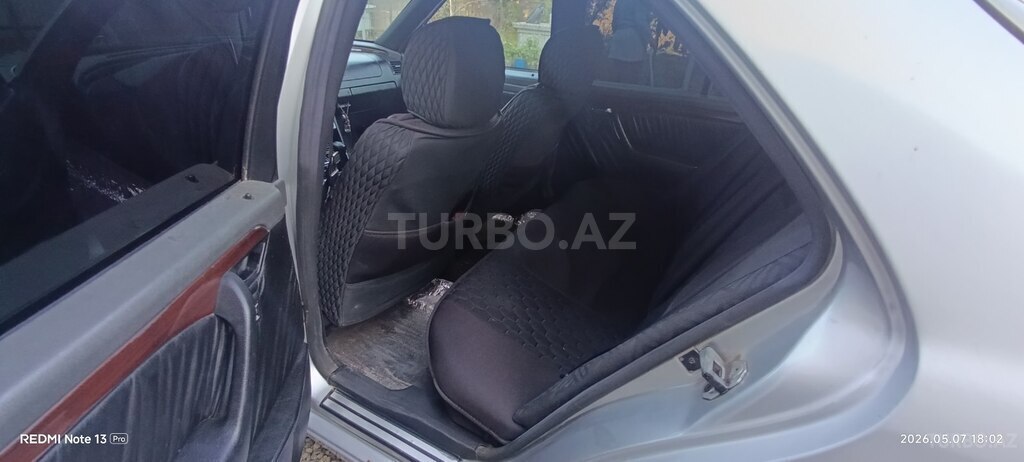 Mercedes C 220
