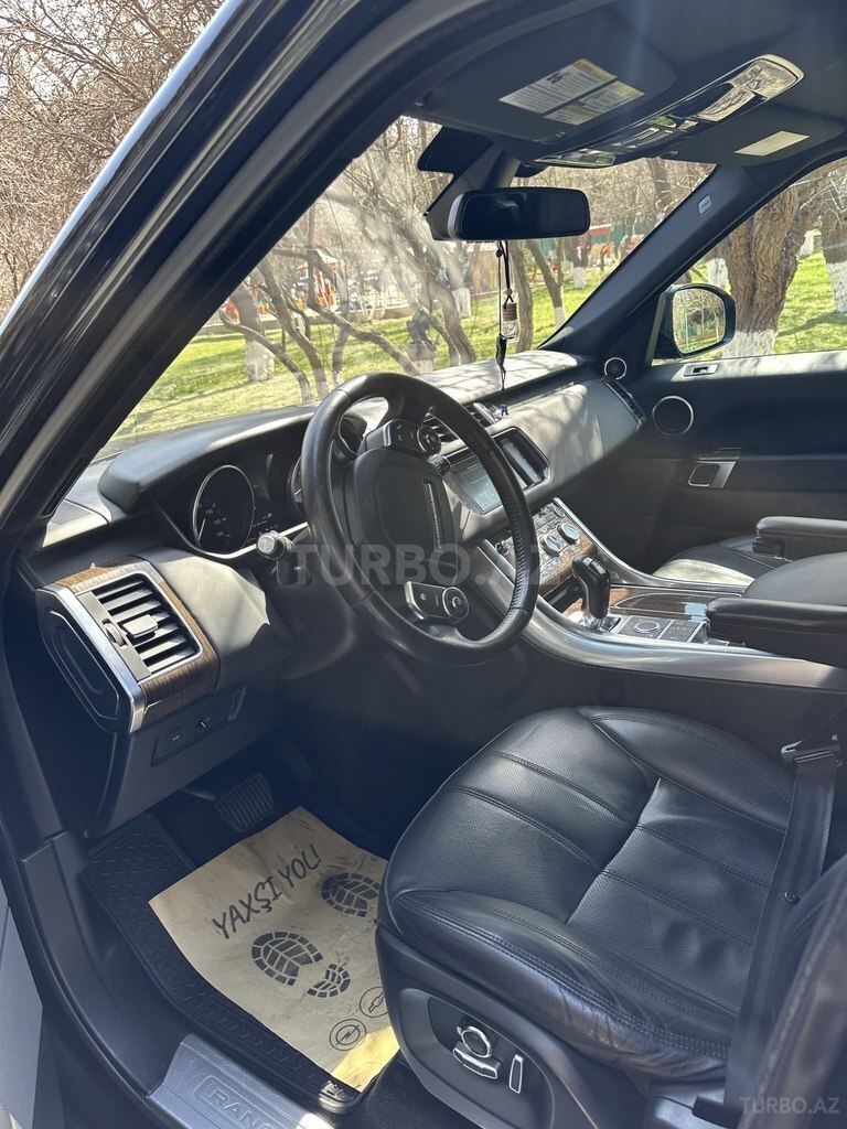 Land Rover RR Sport