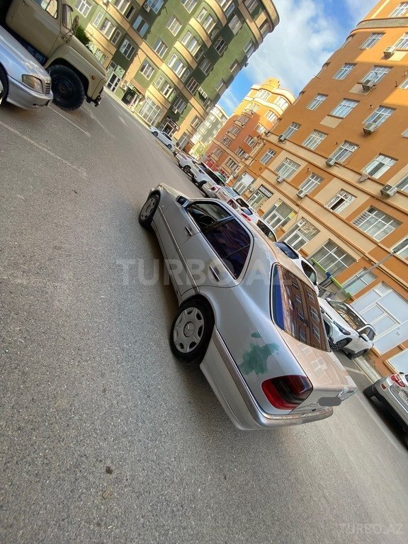 Mercedes C 220