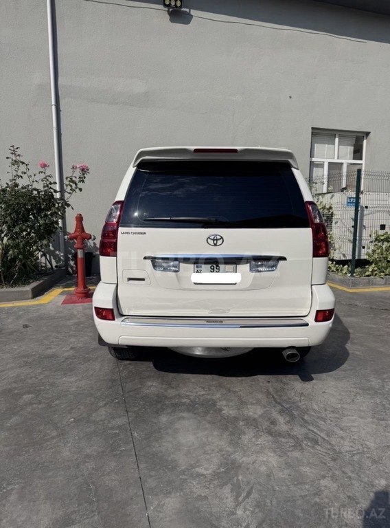 Toyota Land Cruiser Prado