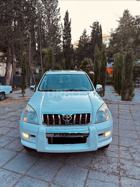 Toyota Land Cruiser Prado