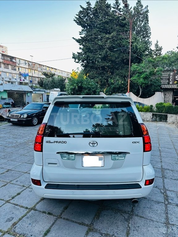 Toyota Land Cruiser Prado
