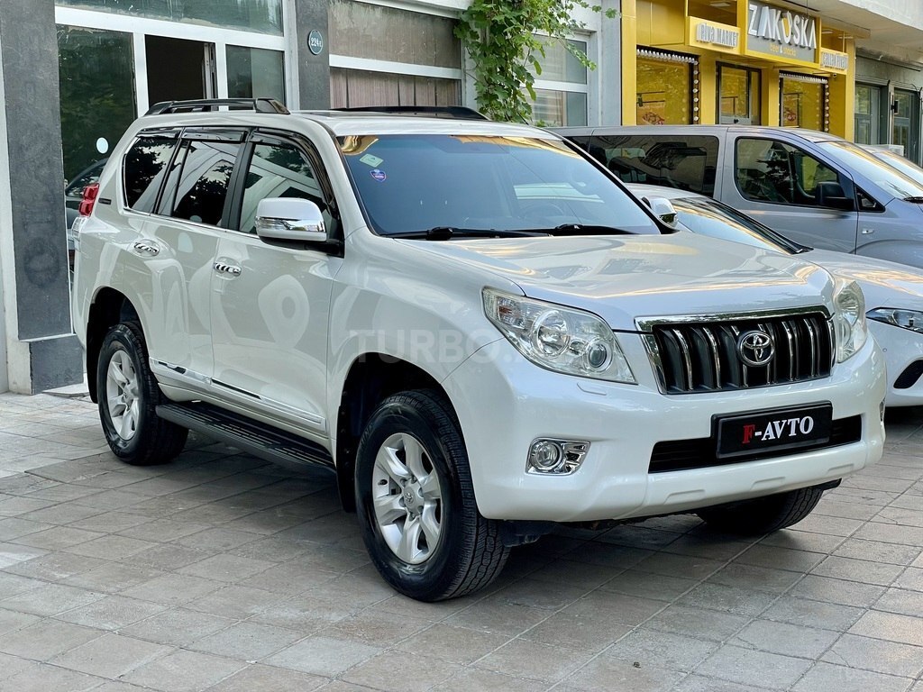 Toyota Land Cruiser Prado