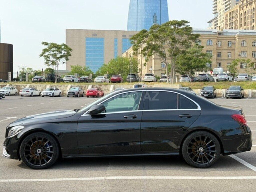 Mercedes C 300 4MATIC
