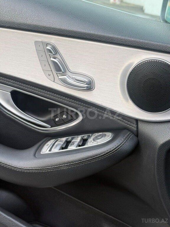 Mercedes C 300 4MATIC