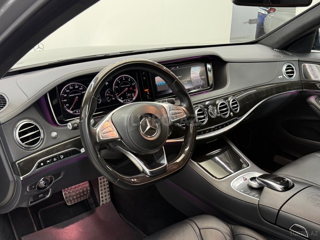 Mercedes S 63 AMG 4MATIC