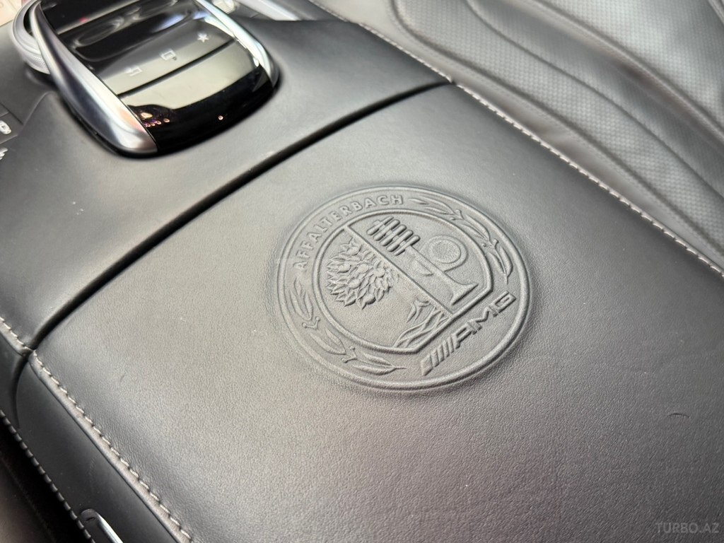 Mercedes S 63 AMG 4MATIC