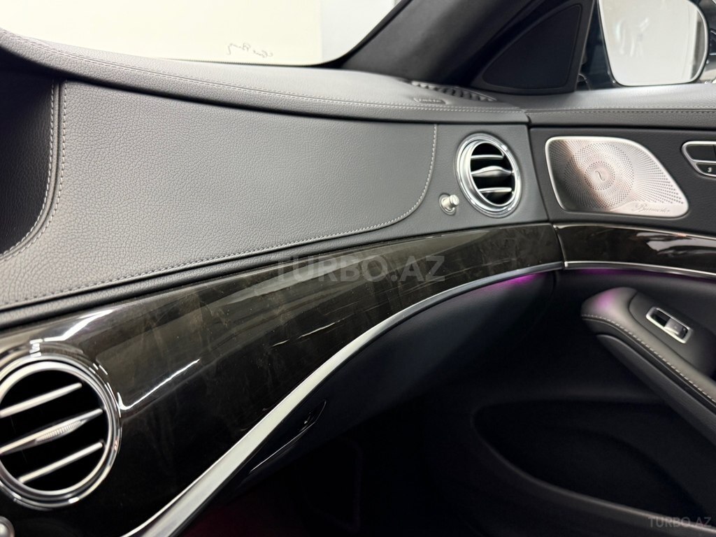 Mercedes S 63 AMG 4MATIC
