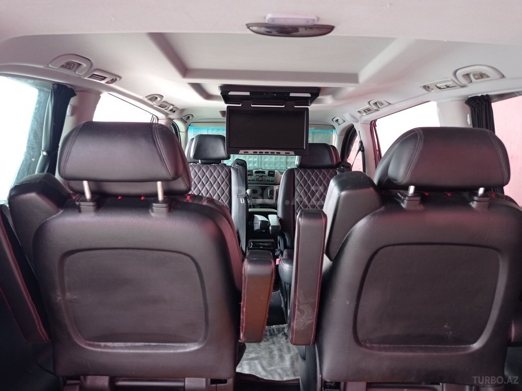 Mercedes Viano
