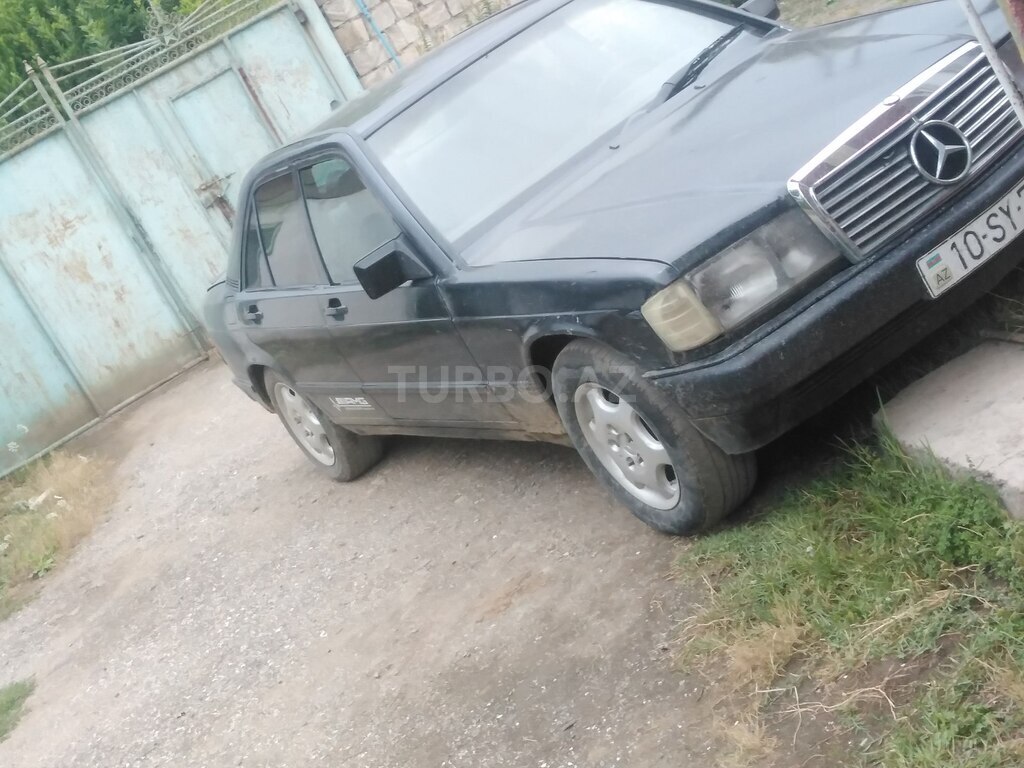 Mercedes 190
