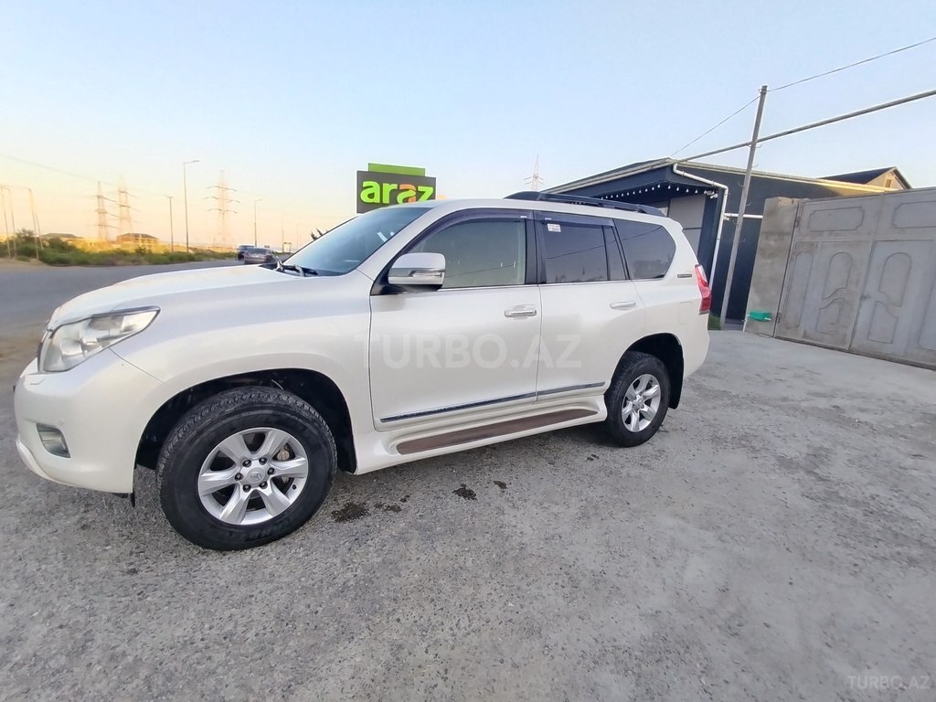 Toyota Land Cruiser Prado