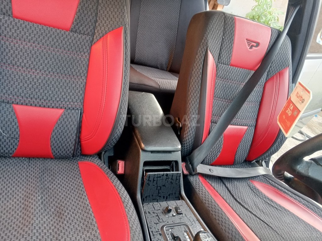Mercedes C 180