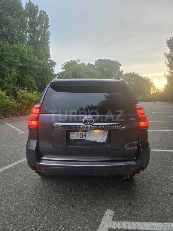 Toyota Land Cruiser Prado