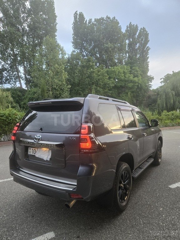 Toyota Land Cruiser Prado
