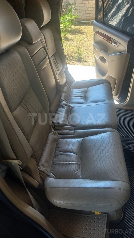 Toyota Land Cruiser Prado