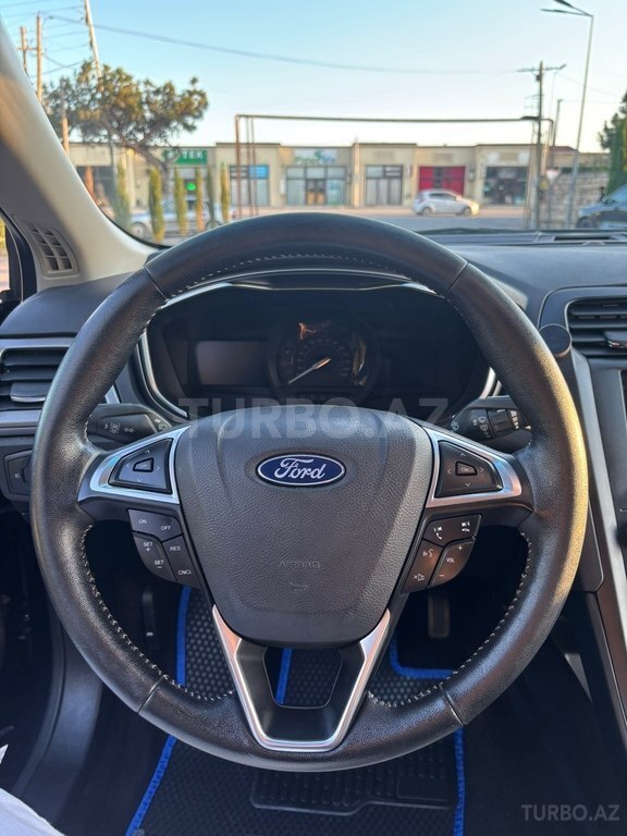 Ford Fusion (North America)