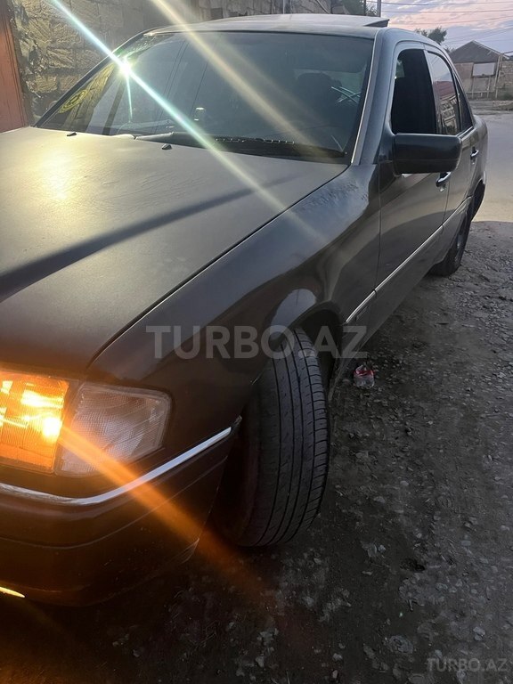 Mercedes C 180