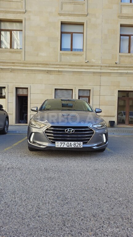 Hyundai Elantra