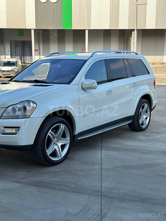 Mercedes GL 550 4MATIC