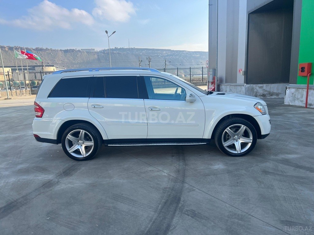 Mercedes GL 550 4MATIC