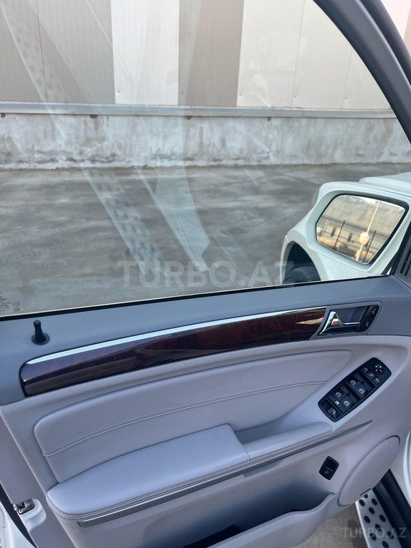 Mercedes GL 550 4MATIC
