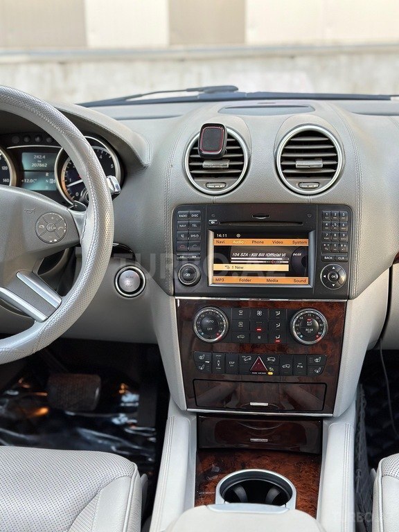 Mercedes GL 550 4MATIC