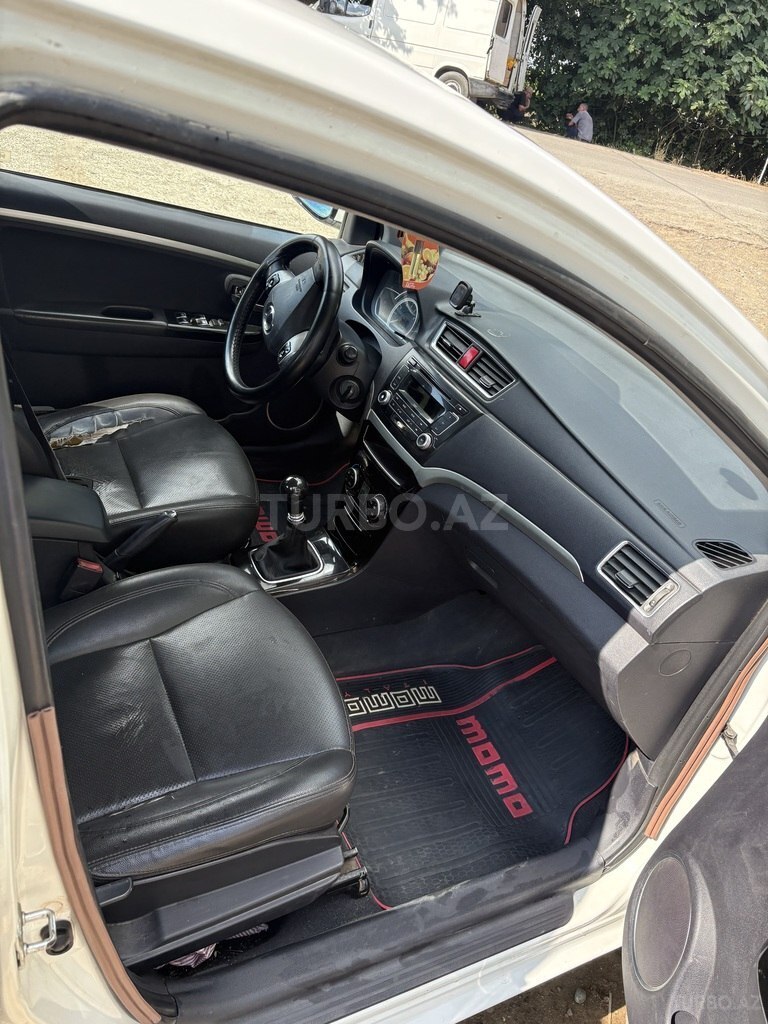 GWM (Great Wall Motor) Voleex C30