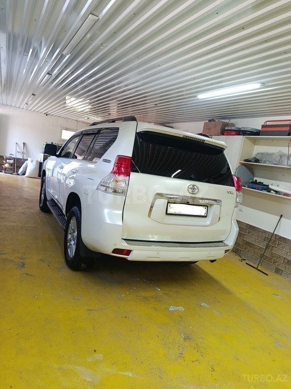 Toyota Land Cruiser Prado