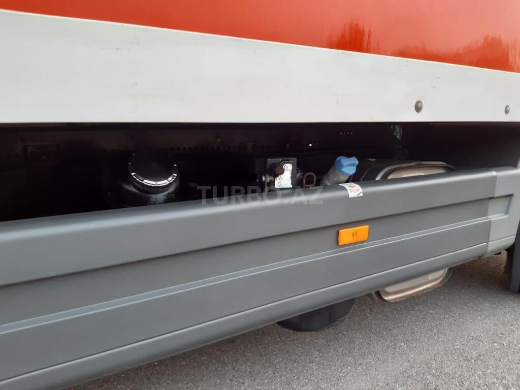 Mercedes Atego 1828