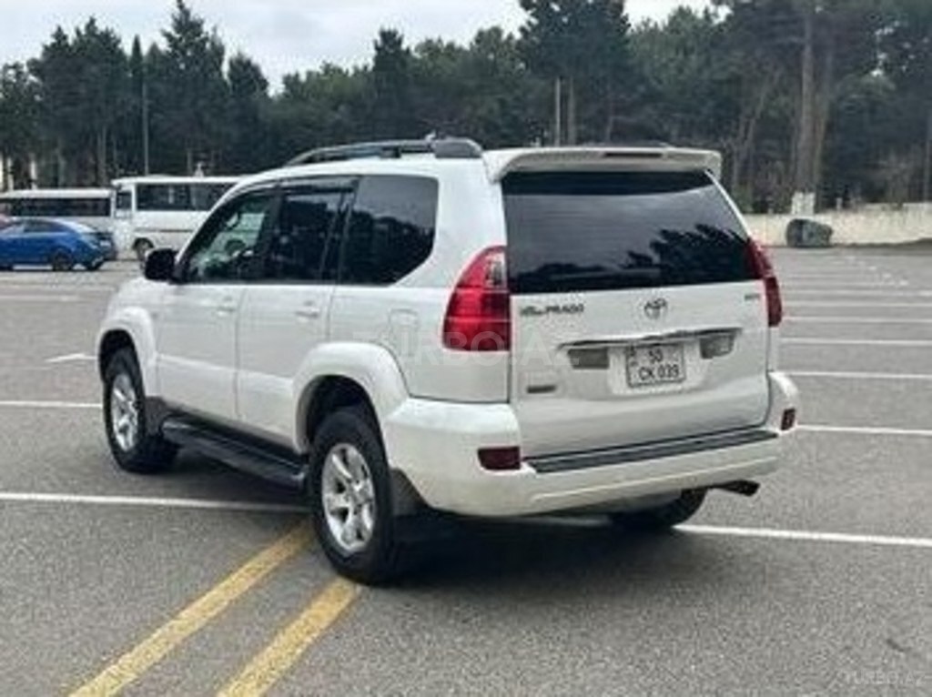 Toyota Land Cruiser Prado