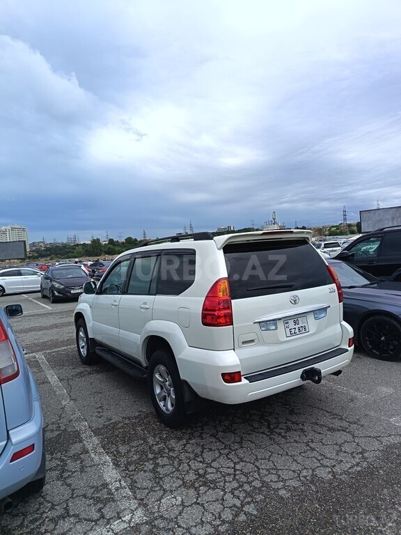 Toyota Land Cruiser Prado