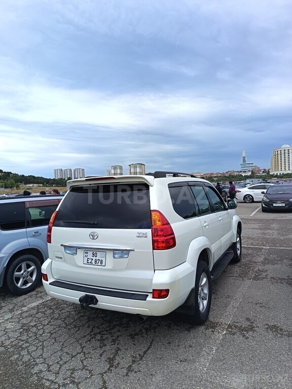Toyota Land Cruiser Prado