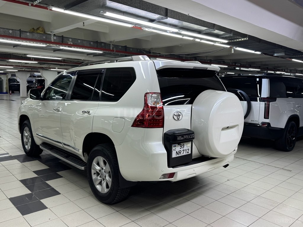 Toyota Land Cruiser Prado