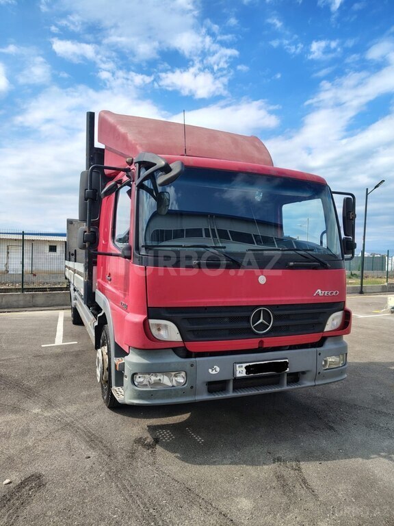Mercedes Atego 1218