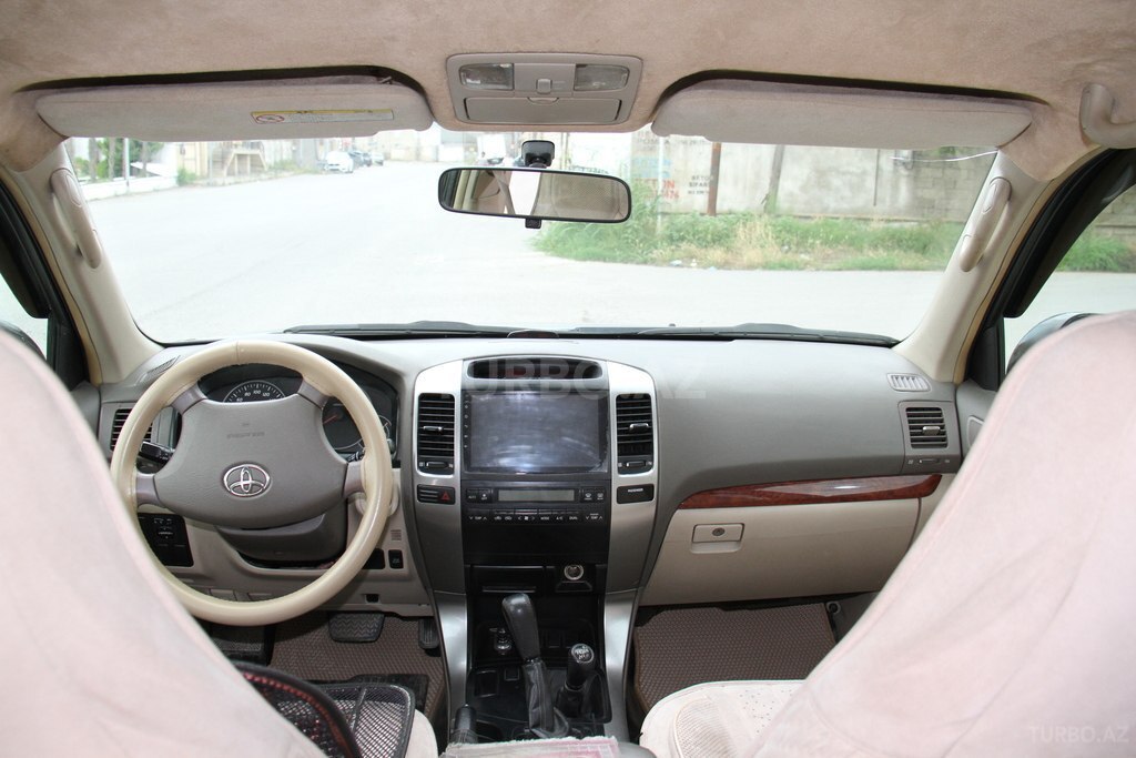 Toyota Land Cruiser Prado