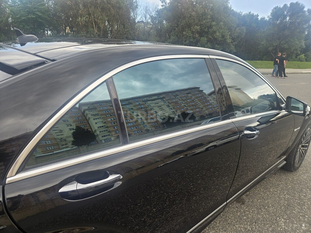 Mercedes S 500 4MATIC