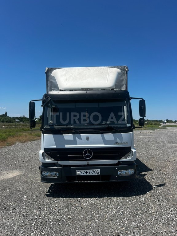 Mercedes Atego 822