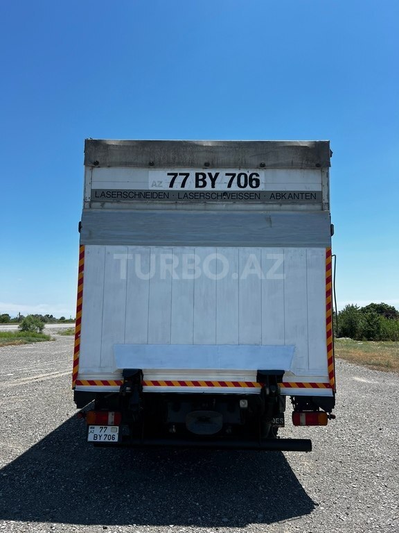 Mercedes Atego 822